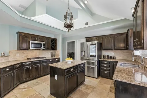 $550,000 | 1733 Steamboat Drive, Plano, TX 75025