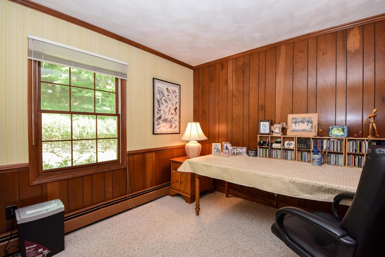 4848 Deerfield Road Southwest Roanoke, VA 24018 - Photo 24 of 59 4848 Deerfield Rd SW Cave-large-023-21-1