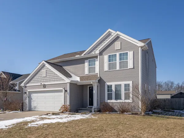 $339,900 | 58800 Silvergrass Drive, Mattawan, MI 49071