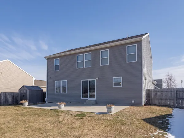 $329,000 | 58800 Silvergrass Drive, Mattawan, MI 49071