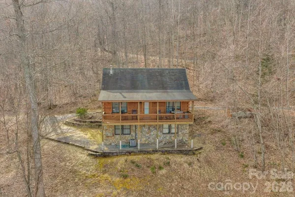 $449,000 | 461 Arrowhead Ridge Road, Spruce Pine, NC 28777
