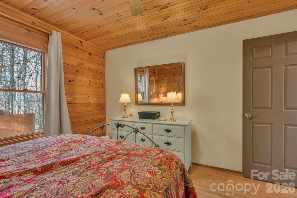 461 Arrowhead Ridge Road Spruce Pine, NC 28777 - Photo 24 of 42