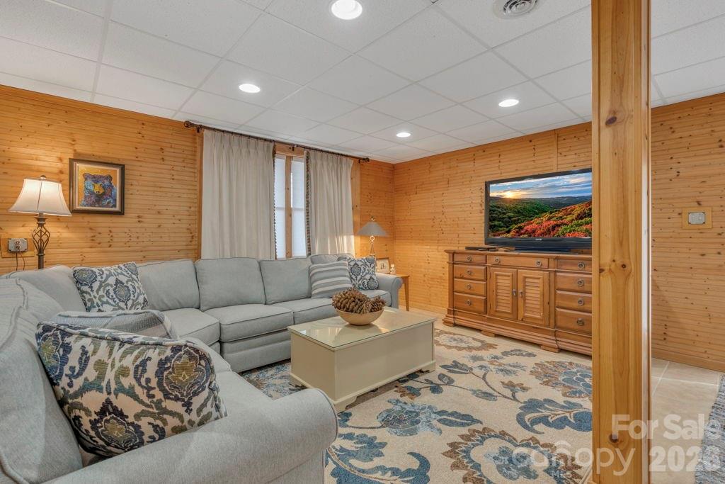 461 Arrowhead Ridge Road Spruce Pine, NC 28777 - Photo 26 of 42