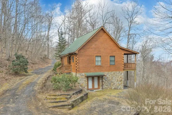 $449,000 | 461 Arrowhead Ridge Road, Spruce Pine, NC 28777
