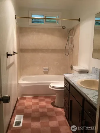 $2,895 | 9905 48th Avenue West, Mukilteo, WA 98275