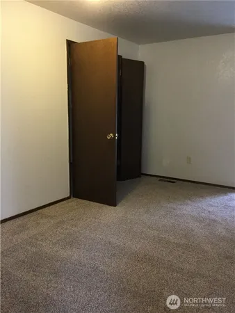 $2,895 | 9905 48th Avenue West, Mukilteo, WA 98275