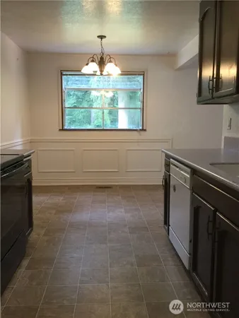 $2,895 | 9905 48th Avenue West, Mukilteo, WA 98275