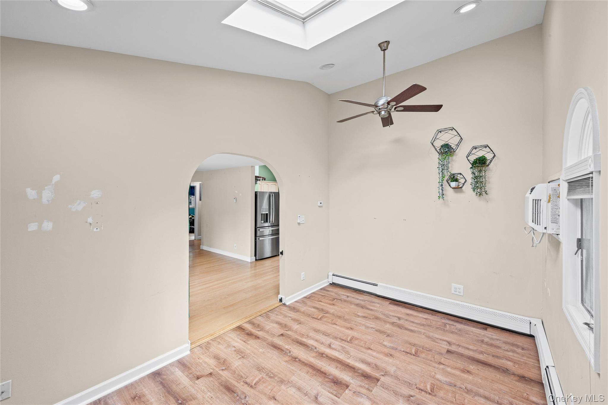 1023 Udall Road Bay Shore, NY 11706 - Photo 26 of 39 Gallery Image 26