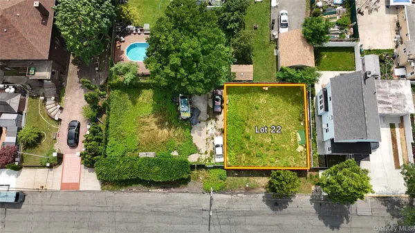 $500,000 | 829 Dean Avenue | Throgs Neck