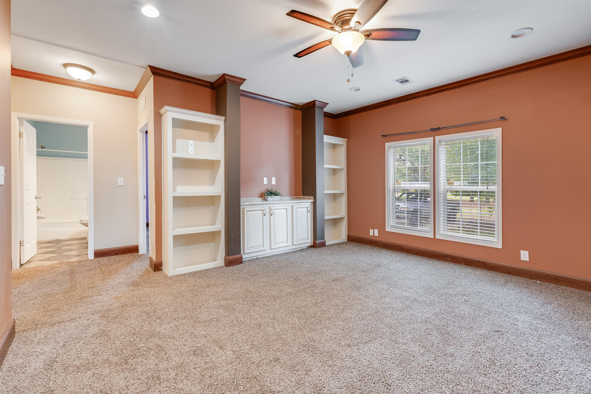 508 Live Oak Street Freeport, FL 32439 - Photo 13 of 47 an empty room with windows and closet