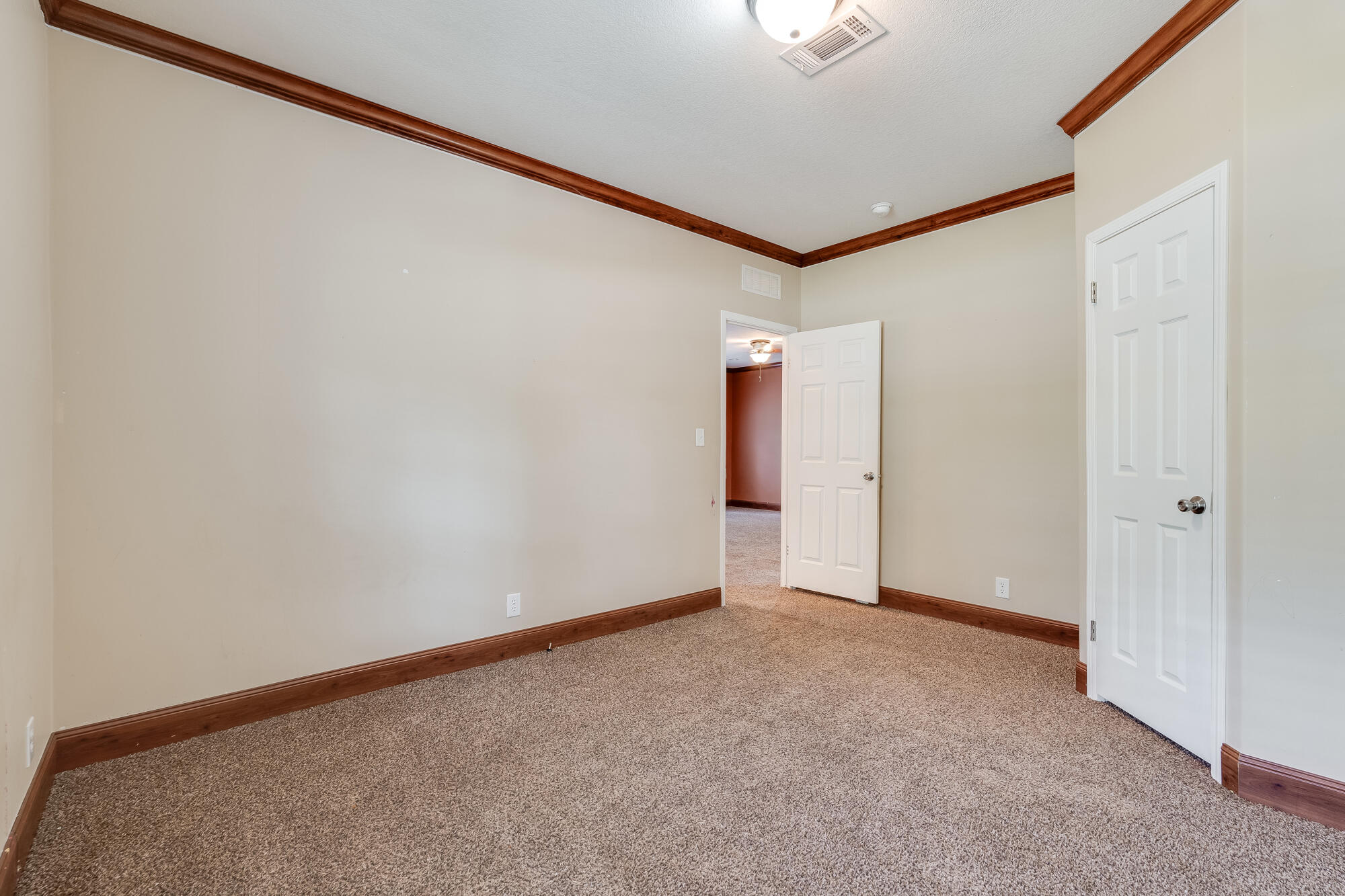 508 Live Oak Street Freeport, FL 32439 - Photo 35 of 47 a view of an empty room