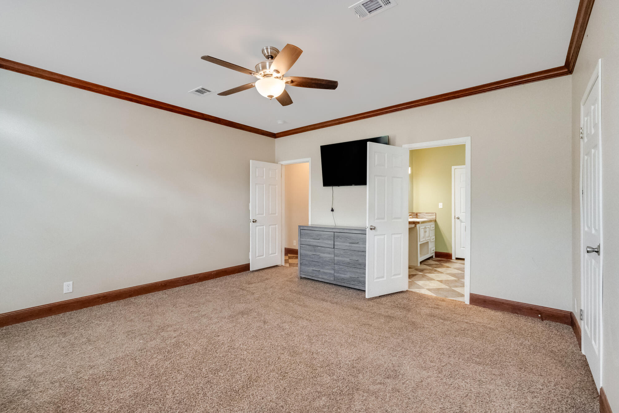 508 Live Oak Street Freeport, FL 32439 - Photo 9 of 47 a view of an empty room with a bathroom