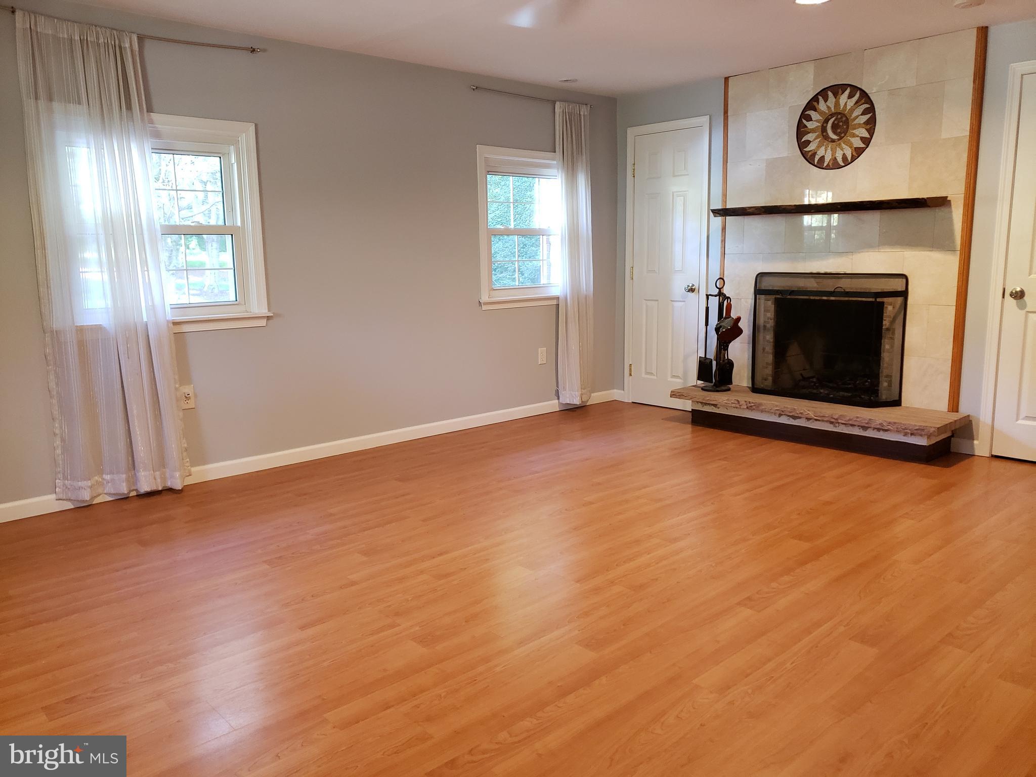 427 Chesterville Road Landenberg, PA 19350 - Photo 10 of 22 Huge master bedroom with fireplace
