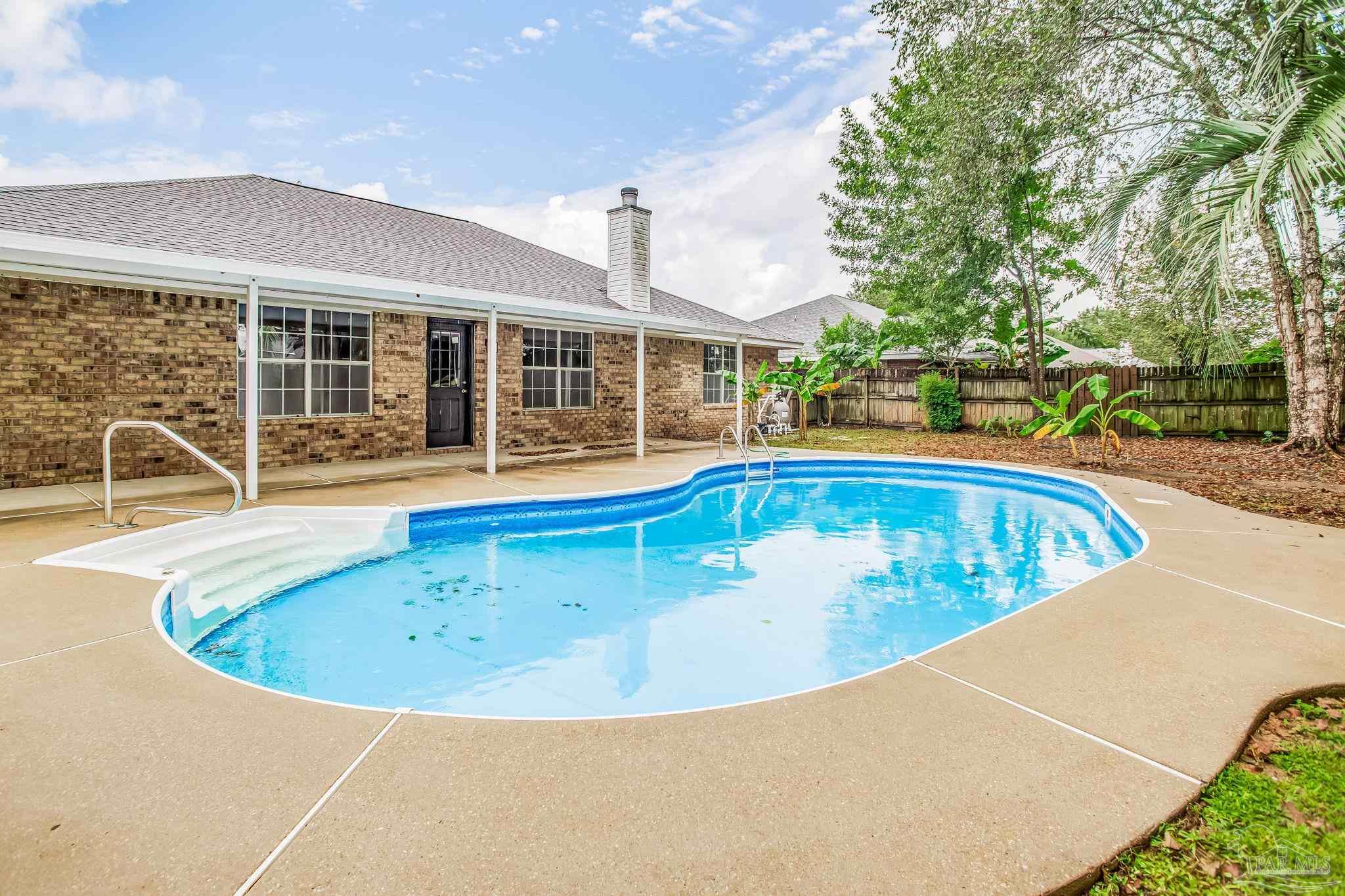 5553 Berrybrook Circle Pace, FL 32571 - Photo 3 of 28