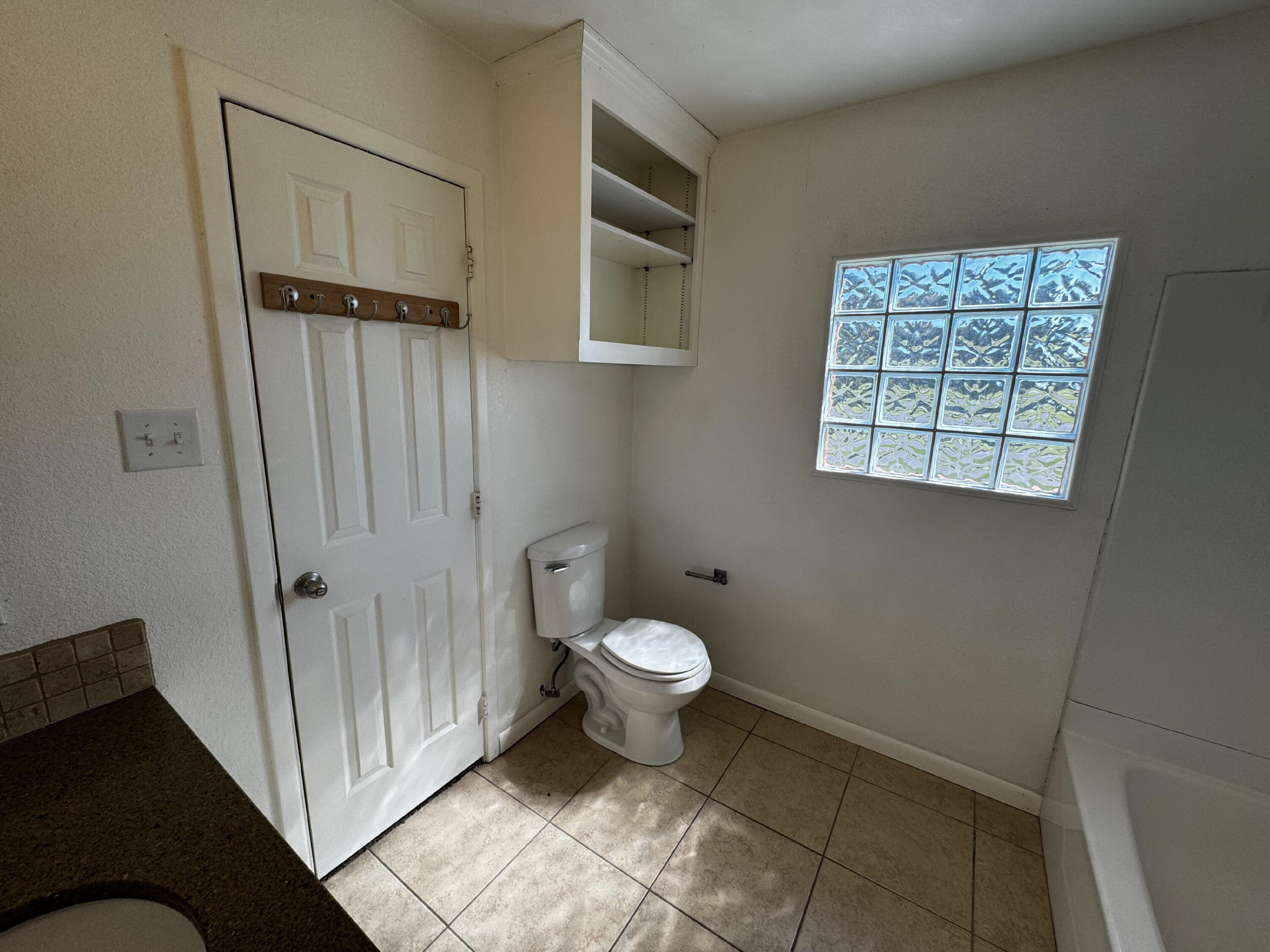 4901 18th Street Lubbock, TX 79416 - Photo 11 of 15 IMG_7817