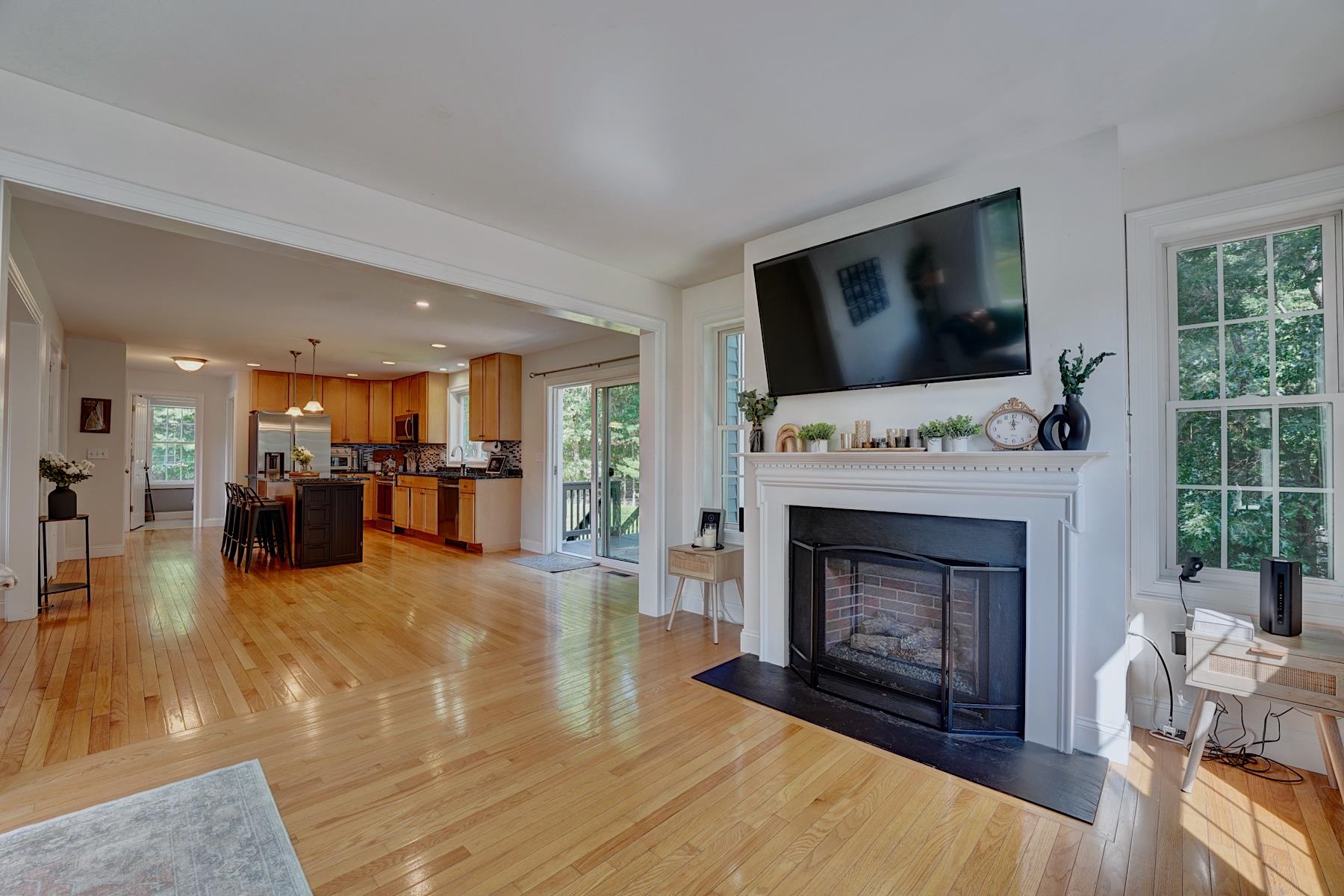 2 Wood Ridge Lane Exeter, NH 03833 - Photo 7 of 40