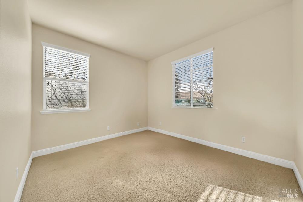 110 Foxwood Lane Rio Vista, CA 94571 - Photo 30 of 79 an empty room with a window