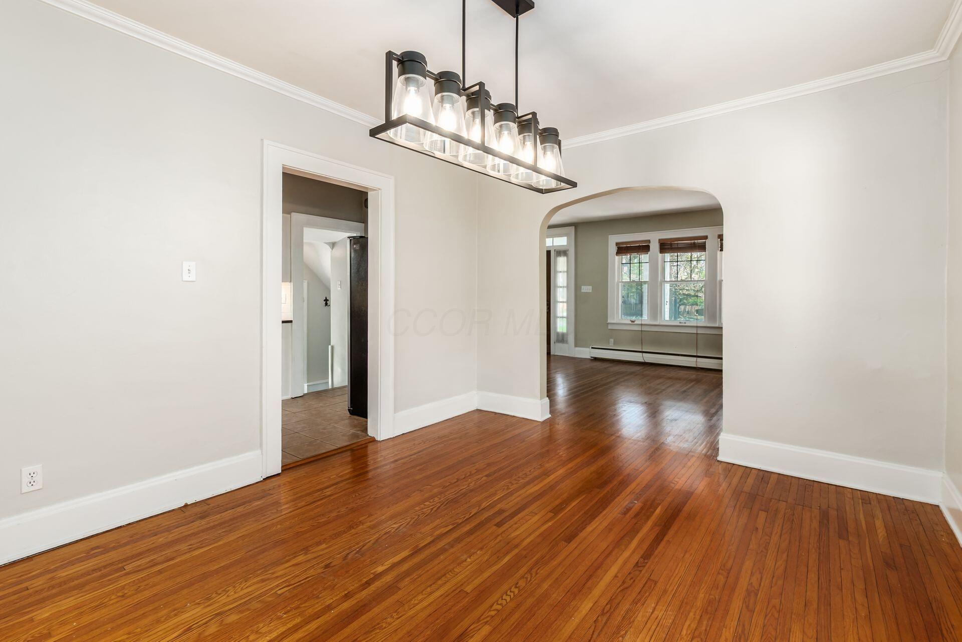 170 Winthrop Road Columbus, OH 43214 - Photo 10 of 41 015_ Rd Columbus OH 43214 USA