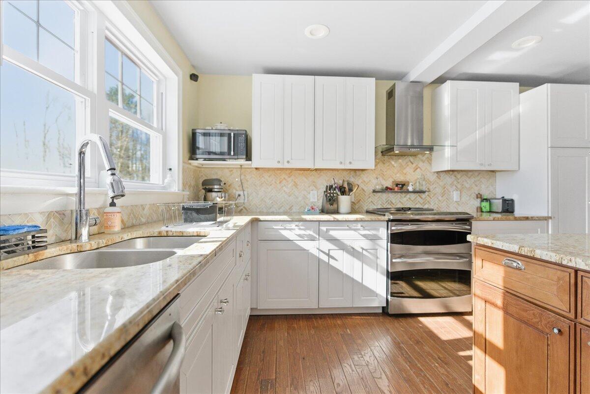 29 Jewell Street Jay, ME 04239 - Photo 17 of 70 Kitchen