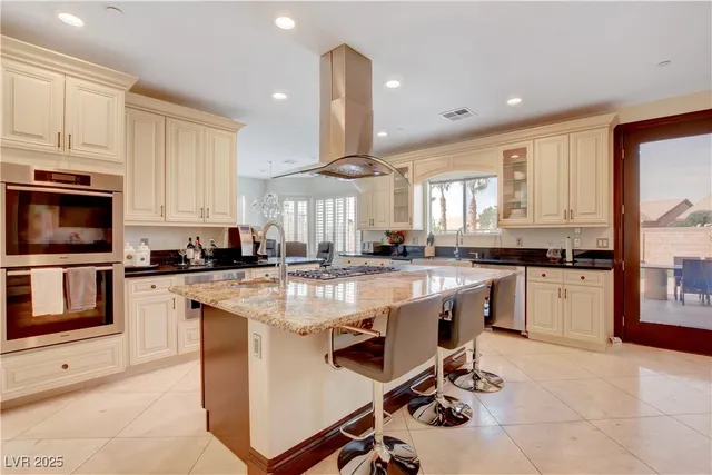 $5,000 | 3541 Winter Wren Street, Las Vegas, NV 89122