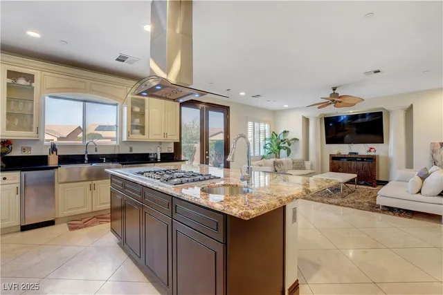 $5,000 | 3541 Winter Wren Street, Las Vegas, NV 89122