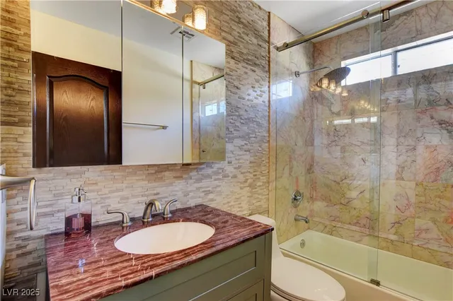 $5,000 | 3541 Winter Wren Street, Las Vegas, NV 89122