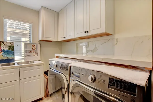 $5,000 | 3541 Winter Wren Street, Las Vegas, NV 89122
