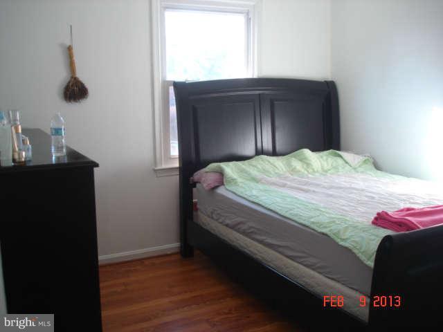 43 Oak Shade Road Gaithersburg, MD 20878 - Photo 2 of 10 Bedroom