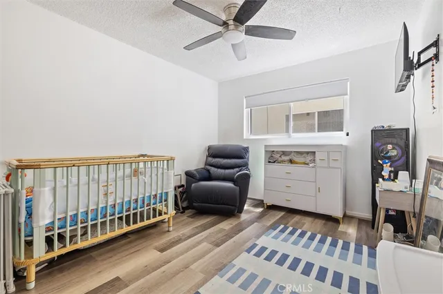 $399,900 | 3265 Santa Fe Avenue, Unit 60, Long Beach, CA 90810