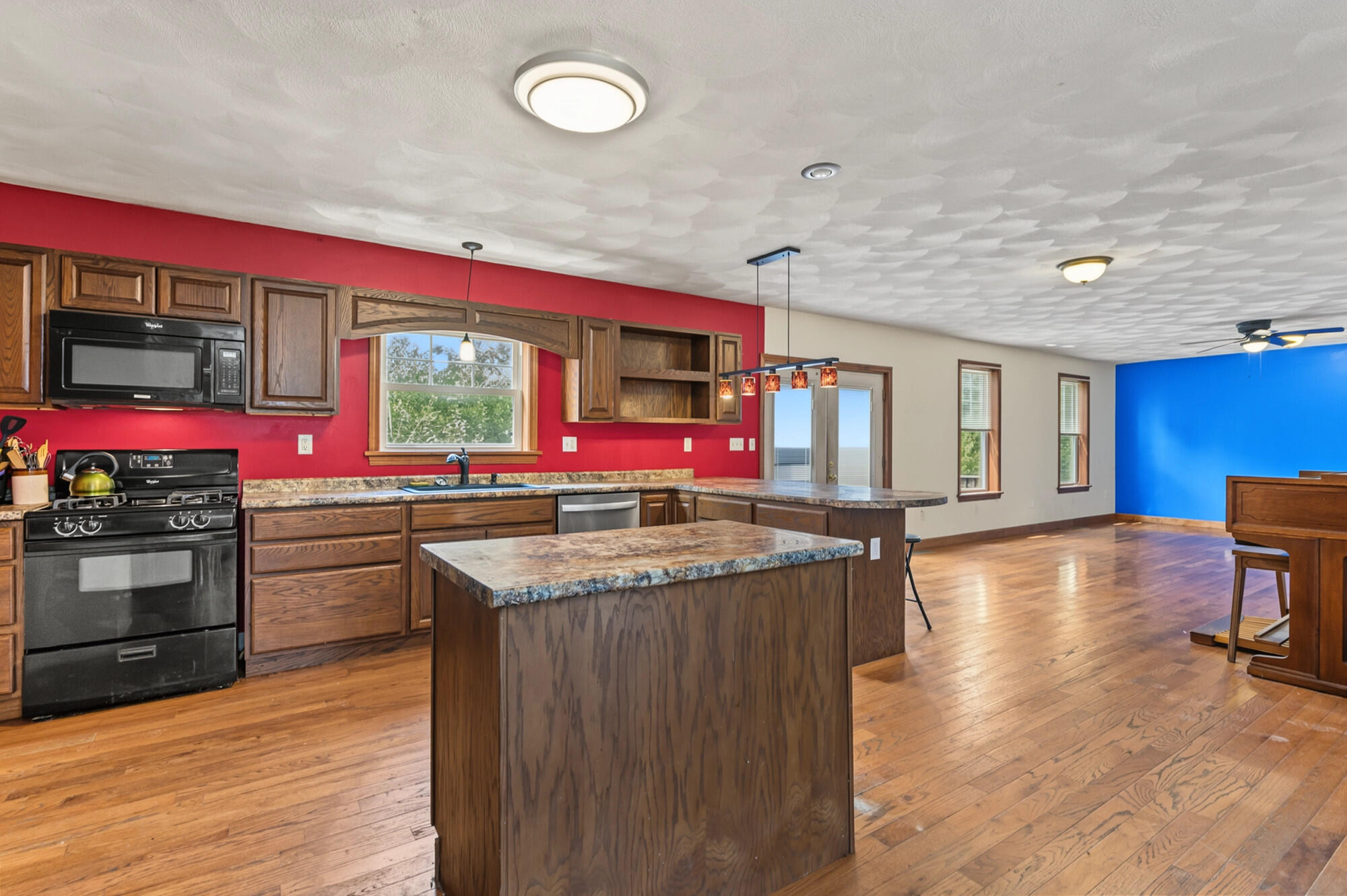 117 Gile Way Lebanon, ME 04027 - Photo 19 of 39 PennyLebanon-35