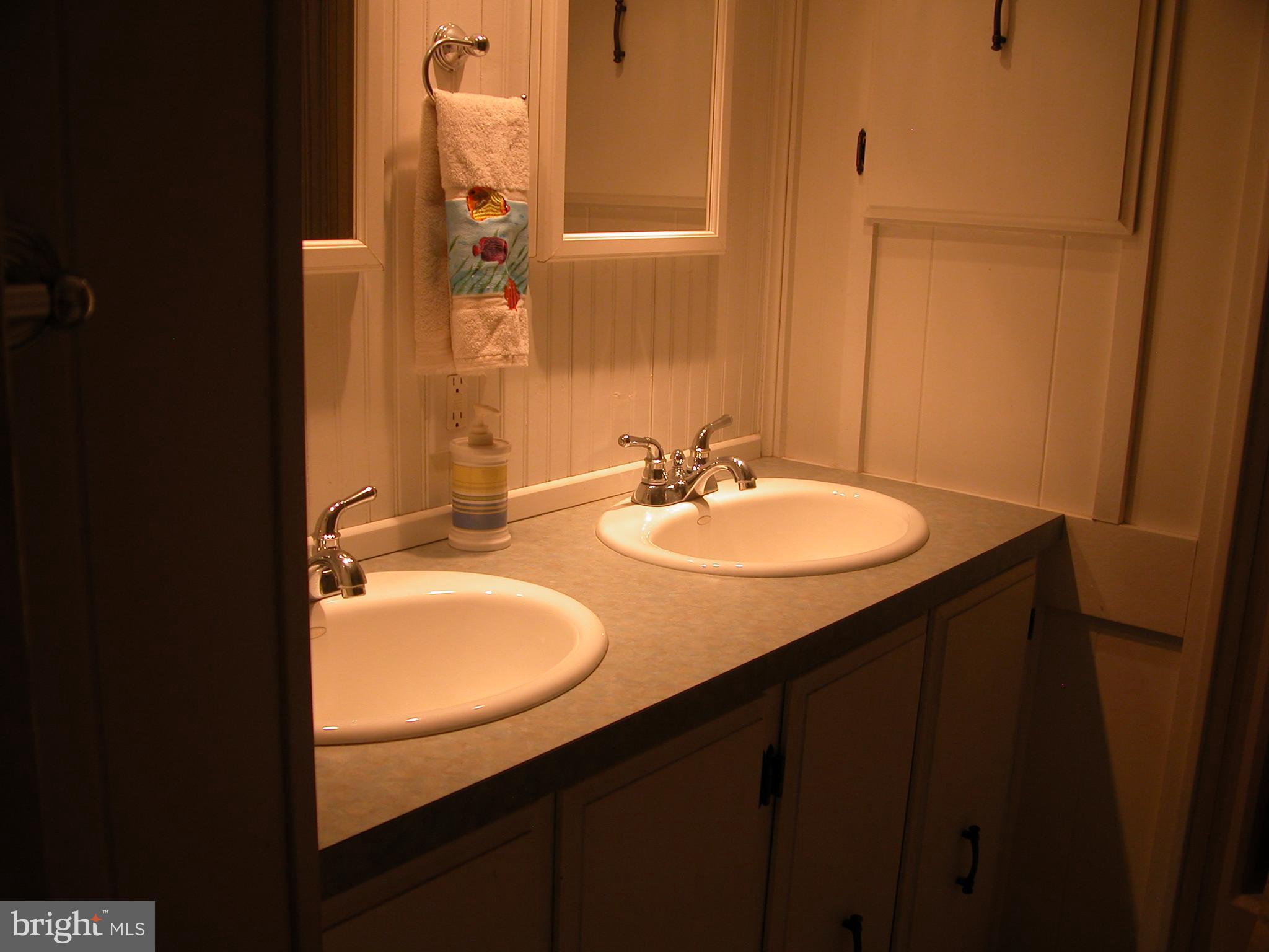 37530 Oak Street Ocean View, DE 19970 - Photo 15 of 26