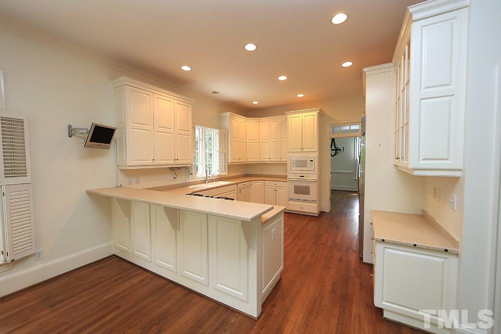 204 Buncombe Street Raleigh, NC 27609 - Photo 6 of 25