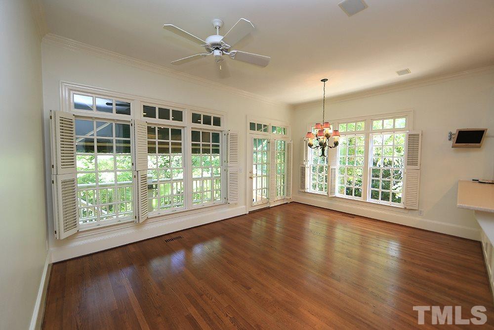 204 Buncombe Street Raleigh, NC 27609 - Photo 9 of 25