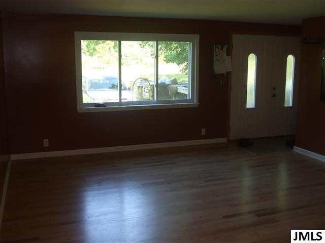 12078 Townsend Road Milan, MI 48160 - Photo 5 of 18 Photo 5