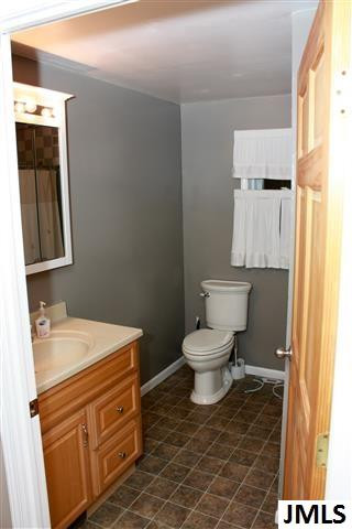12078 Townsend Road Milan, MI 48160 - Photo 8 of 18 Photo 8
