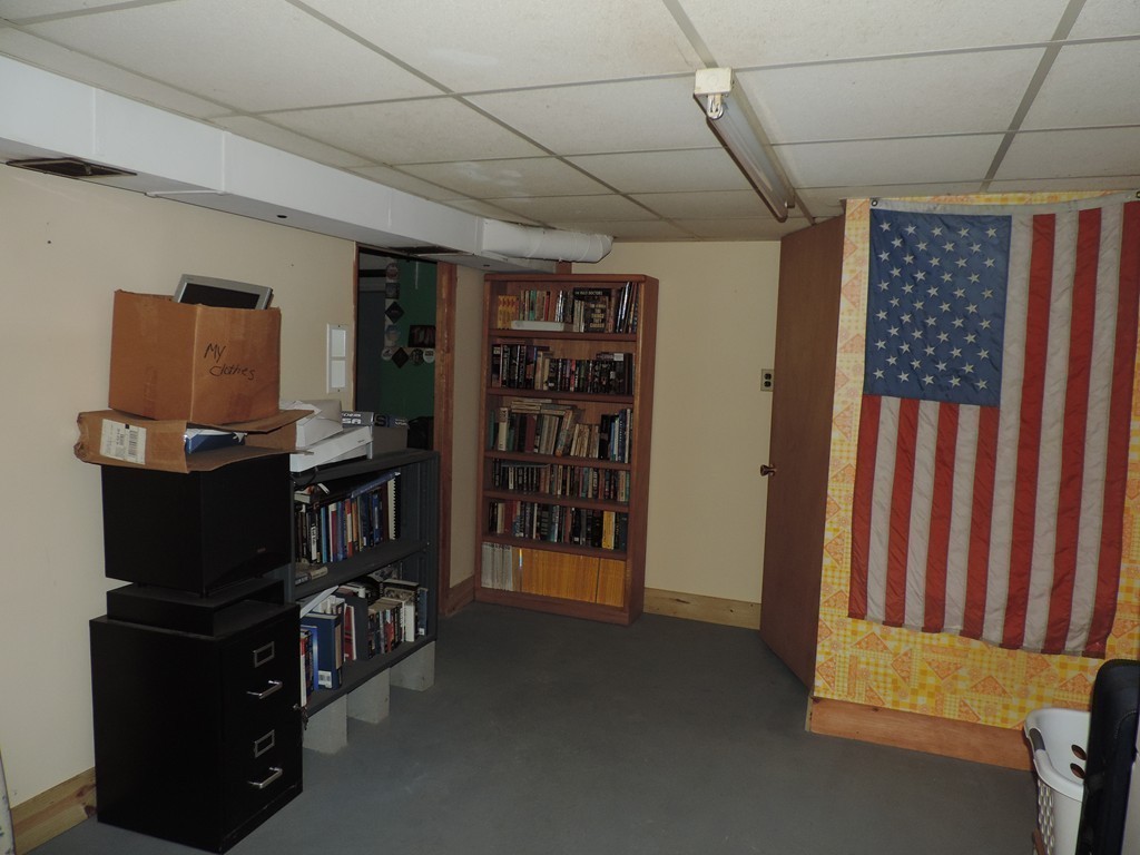30 Lowell Road North Reading, MA 01864 - Photo 11 of 15 Gallery Image 11