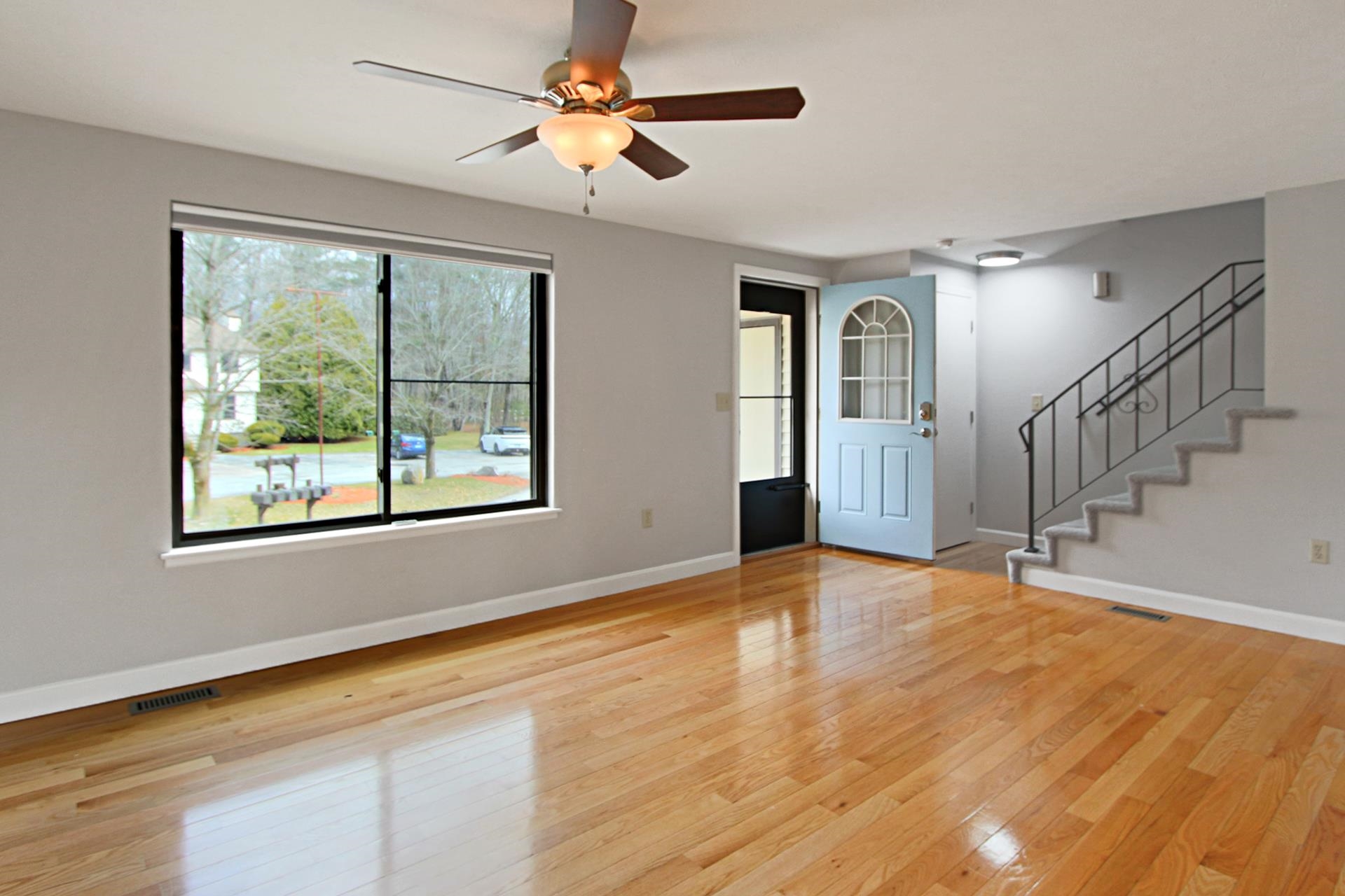 10 Killian Court Merrimack, NH 03054 - Photo 10 of 46