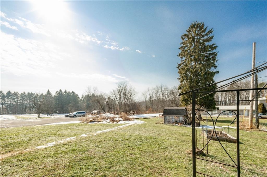 391 Mercer Road Greenville, PA 16125 - Photo 11 of 22 Gallery Image 11