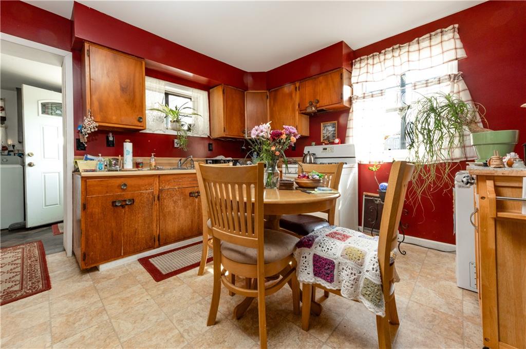 391 Mercer Road Greenville, PA 16125 - Photo 14 of 22 House kitchen