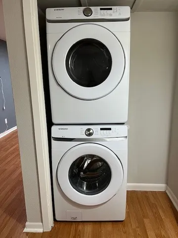 $1,400 | 8227 Kingsbrook Road, Unit 221, Houston, TX 77024