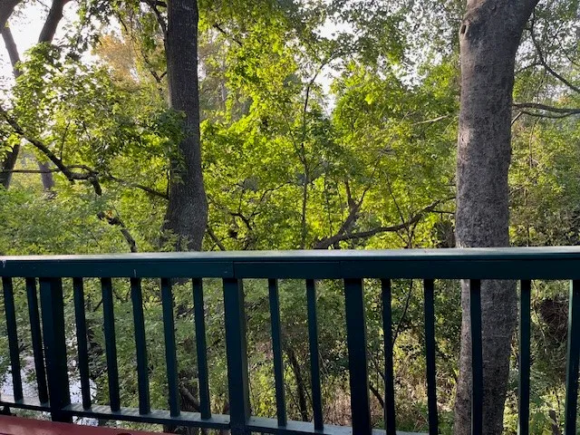 $1,400 | 8227 Kingsbrook Road, Unit 221, Houston, TX 77024