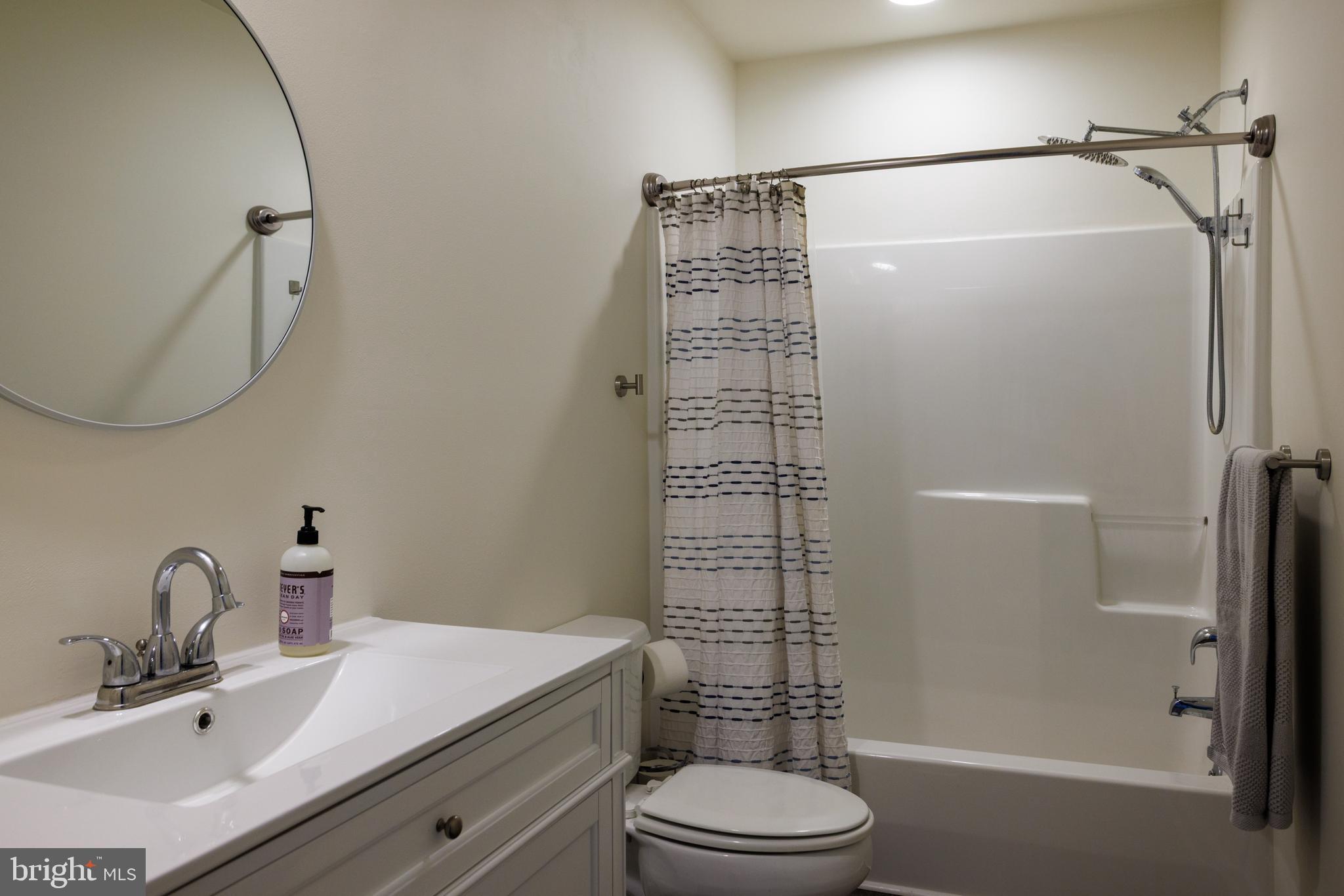 652 Meetinghouse Road Upper Chichester, PA 19061 - Photo 31 of 39