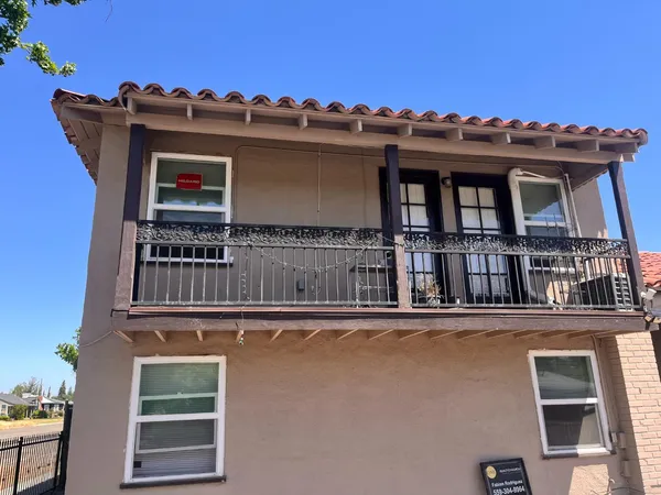 $1,250 | 640 West McKinley Avenue, Unit 2, Fresno, CA 93728