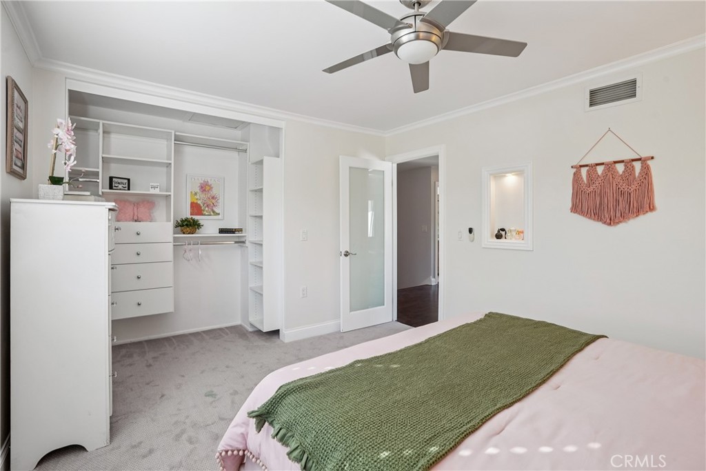42 Kanan Road Oak Park, CA 91377 - Photo 33 of 65 Gallery Image 33