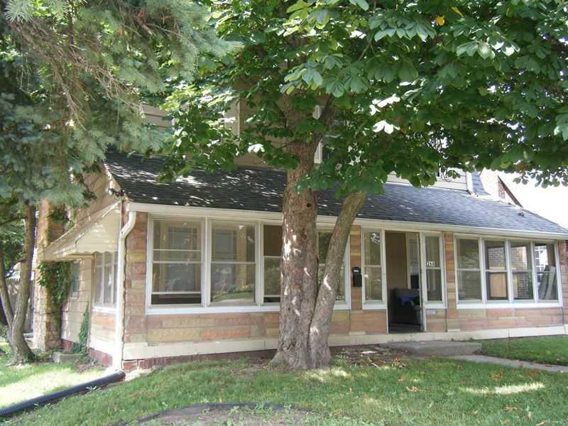 268 Berkley Road Indianapolis, IN 46208 - Photo 3 of 22