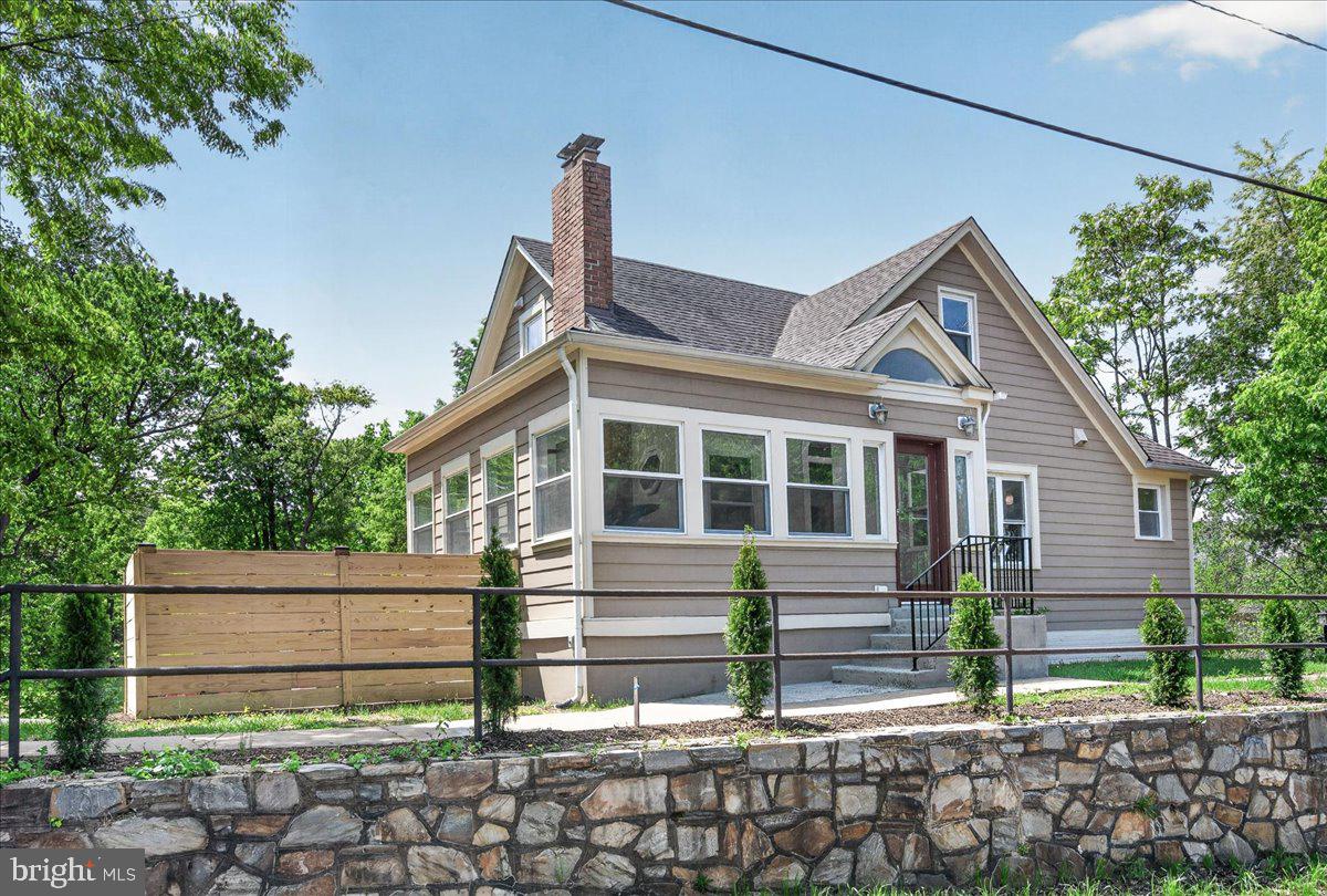 4448 West Braddock Road Alexandria, VA 22304 - Photo 4 of 59 Gallery Image 4