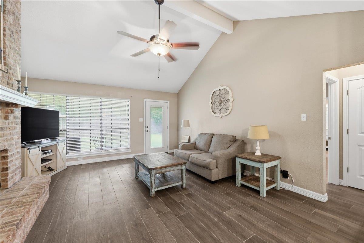 2431 Postoak Lane Groves, TX 77619 - Photo 10 of 22