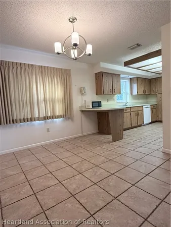 $2,300 | 1420 US Highway 27 North, Avon Park, FL 33825