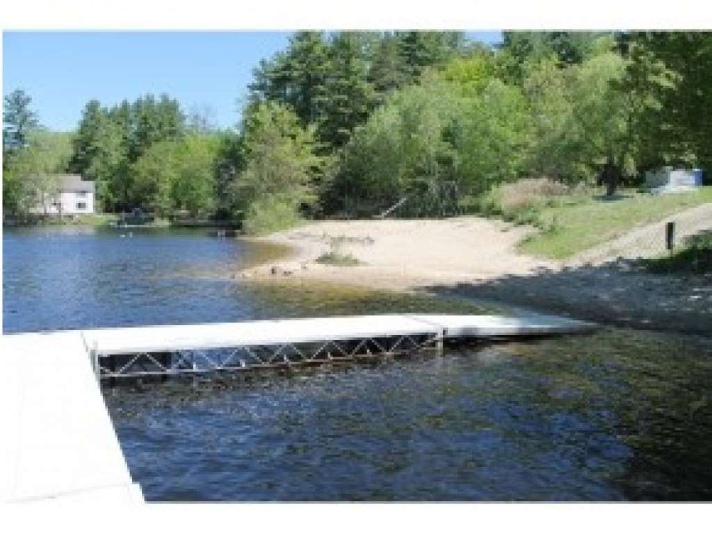 7 Hunters Lane Merrimack, NH 03054 - Photo 27 of 33 Gallery Image 27