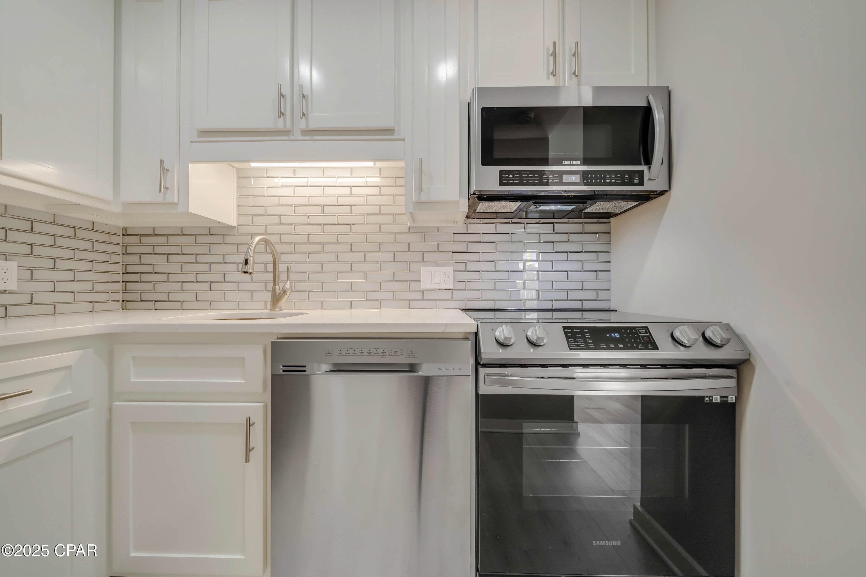 17462 Front Beach Road, Unit 16C Panama City Beach, FL 32413 - Photo 2 of 72